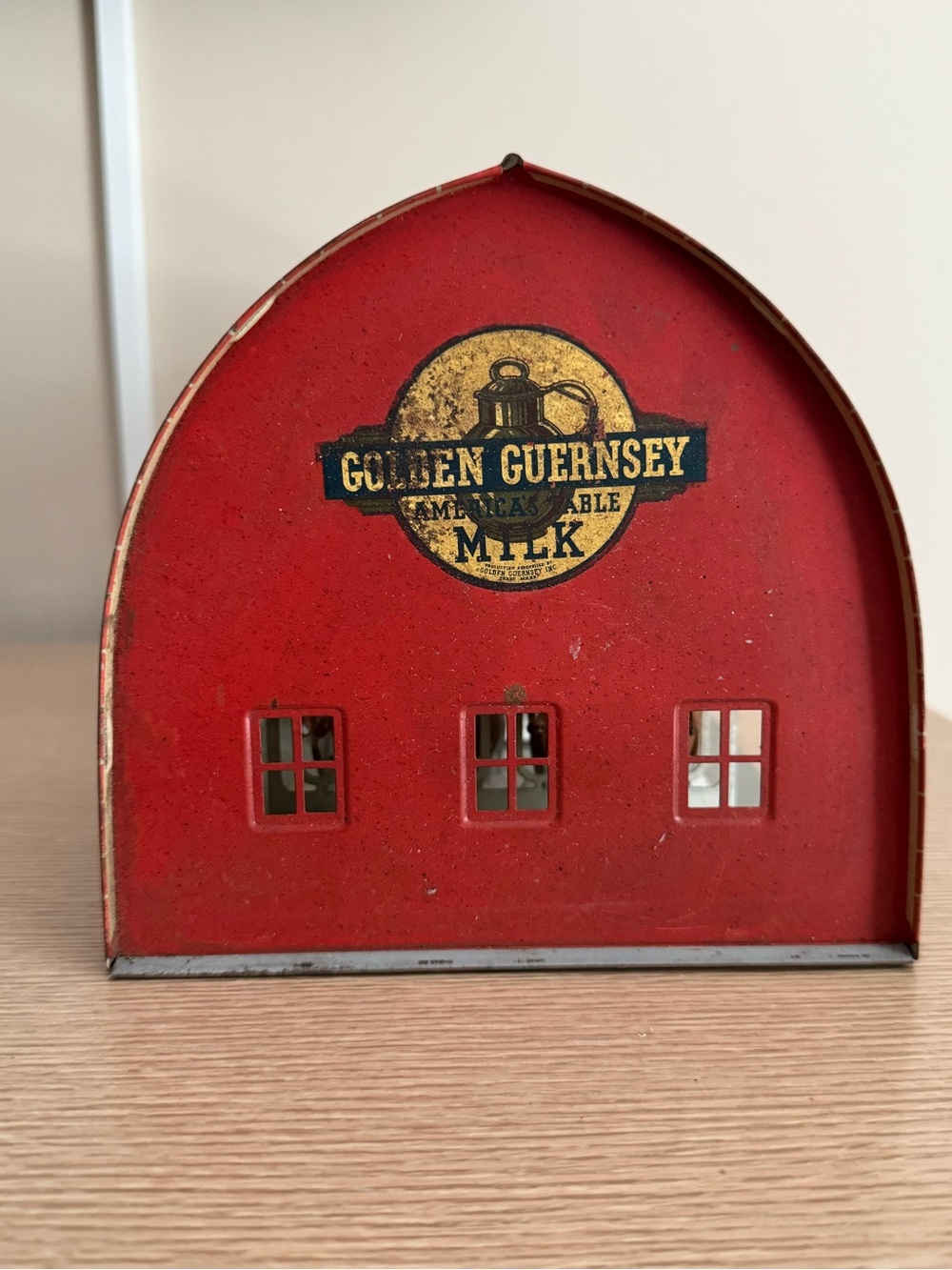 Vintage “Friendly Acres" Red Tin Barn Playset - Picture 7 of 15
